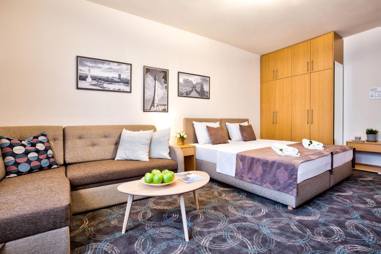 בלגרד Booking Apartments מראה חיצוני תמונה